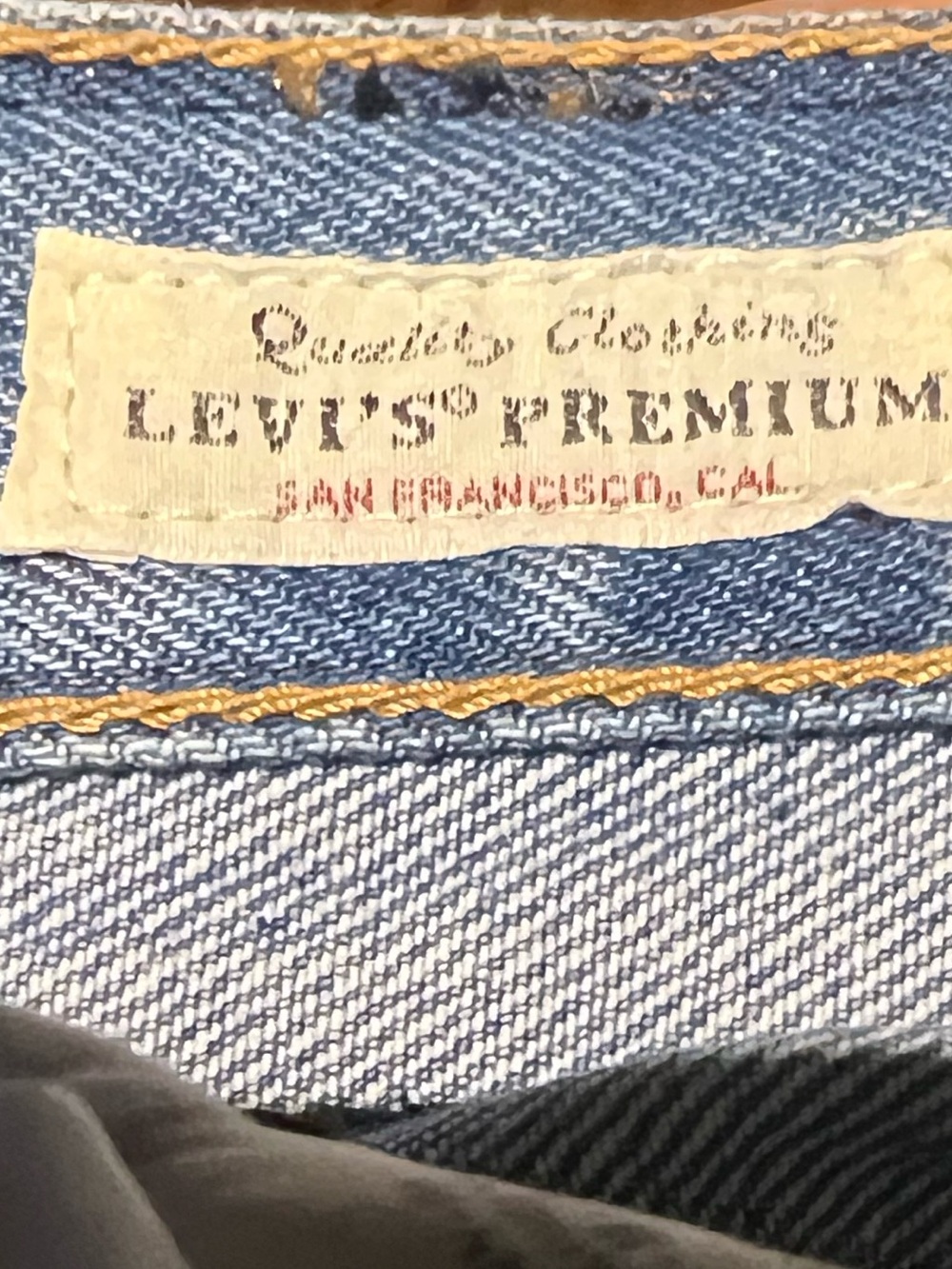 Levi’s 501 Skinny Jeans 24x28 High Rise Button Fly Light Wash Denim NWT 🌼 - Picture 2 of 12